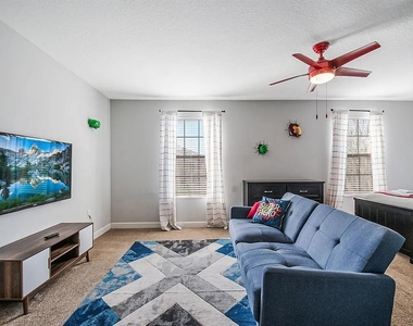1433 Thunderbird Road - Photo Thumbnail 59