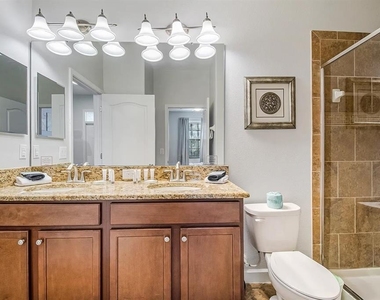 1433 Thunderbird Road - Photo Thumbnail 5