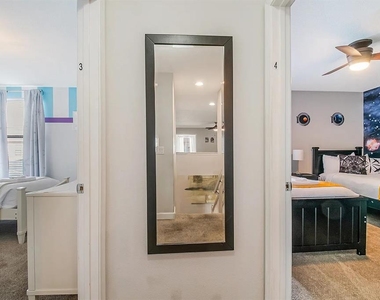 1433 Thunderbird Road - Photo Thumbnail 36