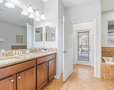 1433 Thunderbird Road - Photo Thumbnail 16