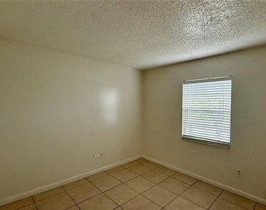 124 E 17th Street - Photo Thumbnail 8