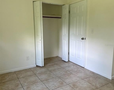2321 Ne 39th Street - Photo Thumbnail 11