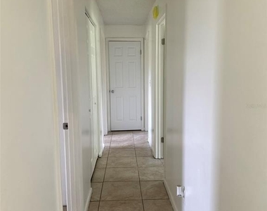 2321 Ne 39th Street - Photo Thumbnail 5