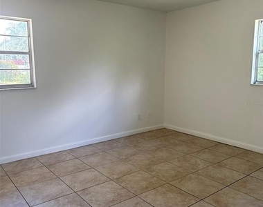 2321 Ne 39th Street - Photo Thumbnail 12