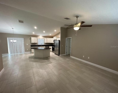14851 Sw 48th Avenue - Photo Thumbnail 8