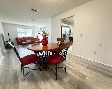 335 San Marino Drive - Photo Thumbnail 6