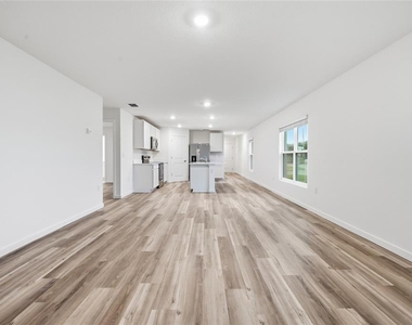 3059 Ne 20th Terrace - Photo Thumbnail 10