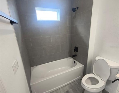 171 Marion Oaks Trail - Photo Thumbnail 13
