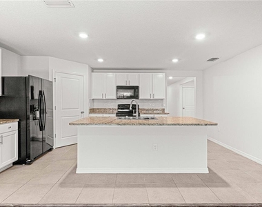 8687 Sw 49th Terrace - Photo Thumbnail 8