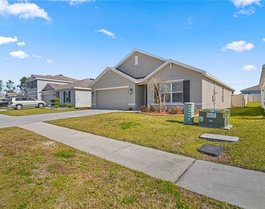 8687 Sw 49th Terrace - Photo Thumbnail 2