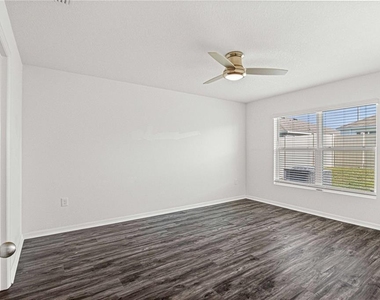 8687 Sw 49th Terrace - Photo Thumbnail 14