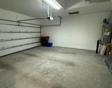 3339 Nw 52nd Avenue Road - Photo Thumbnail 19
