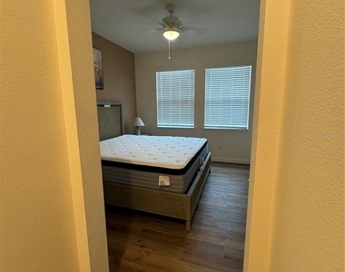 3339 Nw 52nd Avenue Road - Photo Thumbnail 10