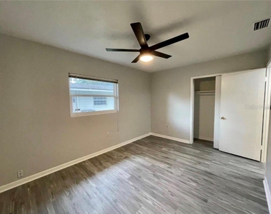 1751 Westchester Avenue - Photo Thumbnail 5