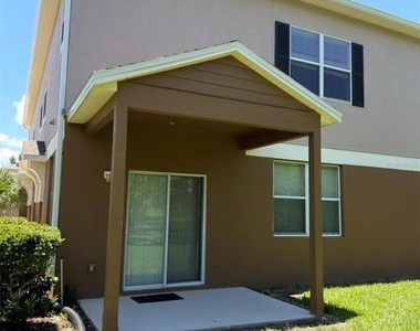 2305 Betsy Ross Lane - Photo Thumbnail 9