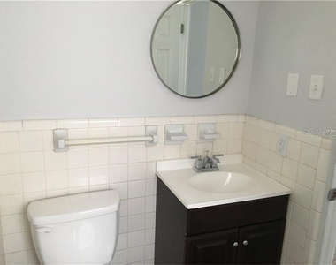 508 Varsity Street - Photo Thumbnail 6