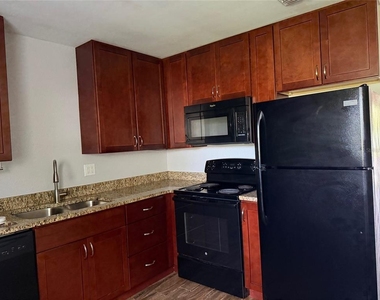 502 Varsity Street - Photo Thumbnail 1
