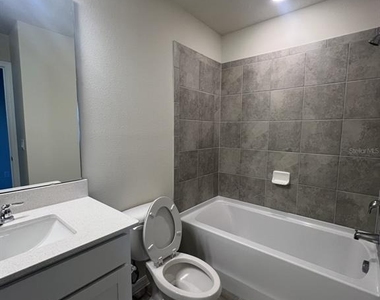 3355 Vine Leaf Street - Photo Thumbnail 16