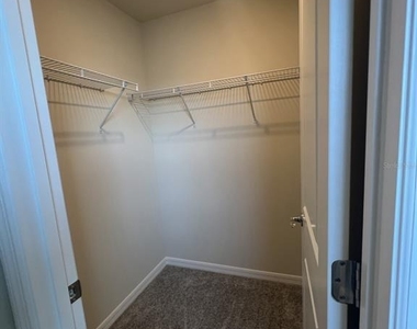 3355 Vine Leaf Street - Photo Thumbnail 25