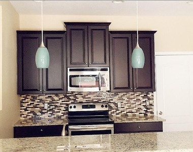 1652 Plumeria Place - Photo Thumbnail 5