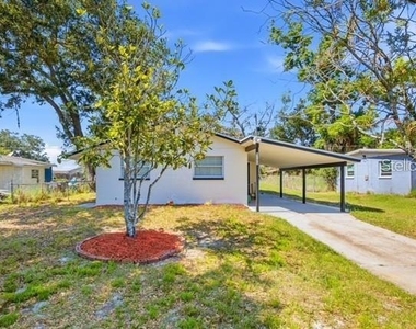 1105 Lincoln Terrace - Photo Thumbnail 1