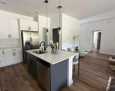 9905 N Odessa Way - Photo Thumbnail 36