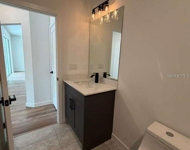 9905 N Odessa Way - Photo Thumbnail 17