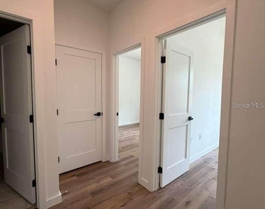 9905 N Odessa Way - Photo Thumbnail 26