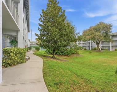 139 Oyster Bay Circle - Photo Thumbnail 19