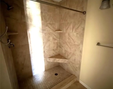 600 Northern Way - Photo Thumbnail 13