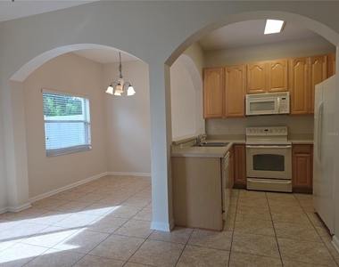 16661 Cedar Crest Drive - Photo Thumbnail 18