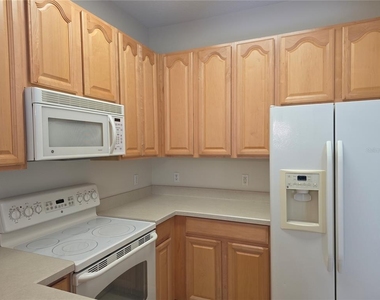 16661 Cedar Crest Drive - Photo Thumbnail 19