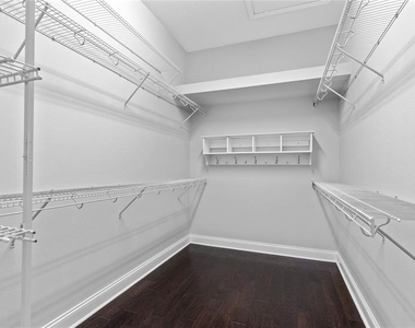 9077 Neher Street - Photo Thumbnail 12