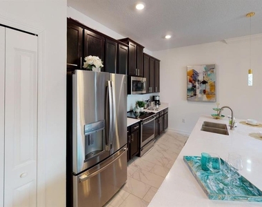 972 Leader Street - Photo Thumbnail 7