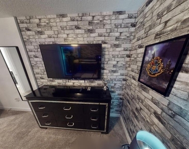 972 Leader Street - Photo Thumbnail 22