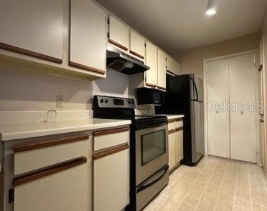 5500 Devonbriar Way - Photo Thumbnail 3
