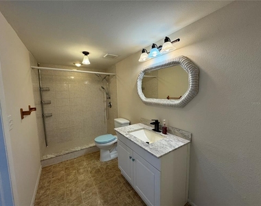 4575 S Texas Avenue - Photo Thumbnail 11