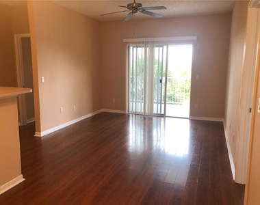 717 Secret Harbor Lane - Photo Thumbnail 12