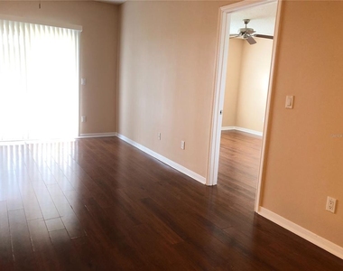 717 Secret Harbor Lane - Photo Thumbnail 15