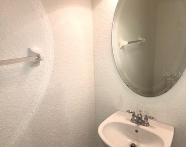 953 Rock Harbor Avenue - Photo Thumbnail 11