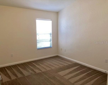 953 Rock Harbor Avenue - Photo Thumbnail 32
