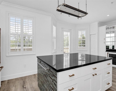 1579 Chatfield Place - Photo Thumbnail 13