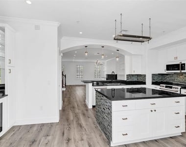 1579 Chatfield Place - Photo Thumbnail 11