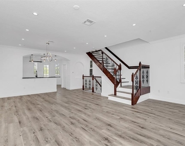 1579 Chatfield Place - Photo Thumbnail 7