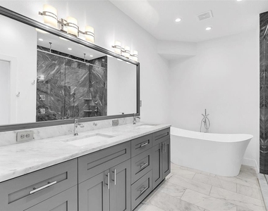 1579 Chatfield Place - Photo Thumbnail 16