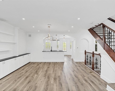 1579 Chatfield Place - Photo Thumbnail 8