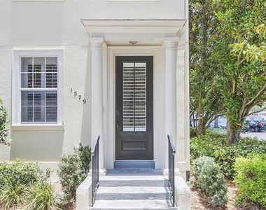 1579 Chatfield Place - Photo Thumbnail 2
