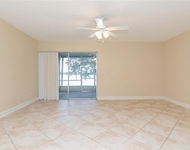602 Desoto Drive - Photo Thumbnail 4
