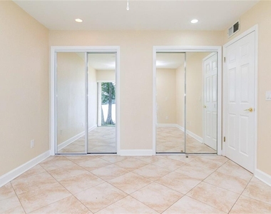 602 Desoto Drive - Photo Thumbnail 15