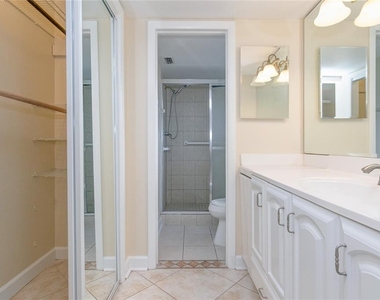 602 Desoto Drive - Photo Thumbnail 12